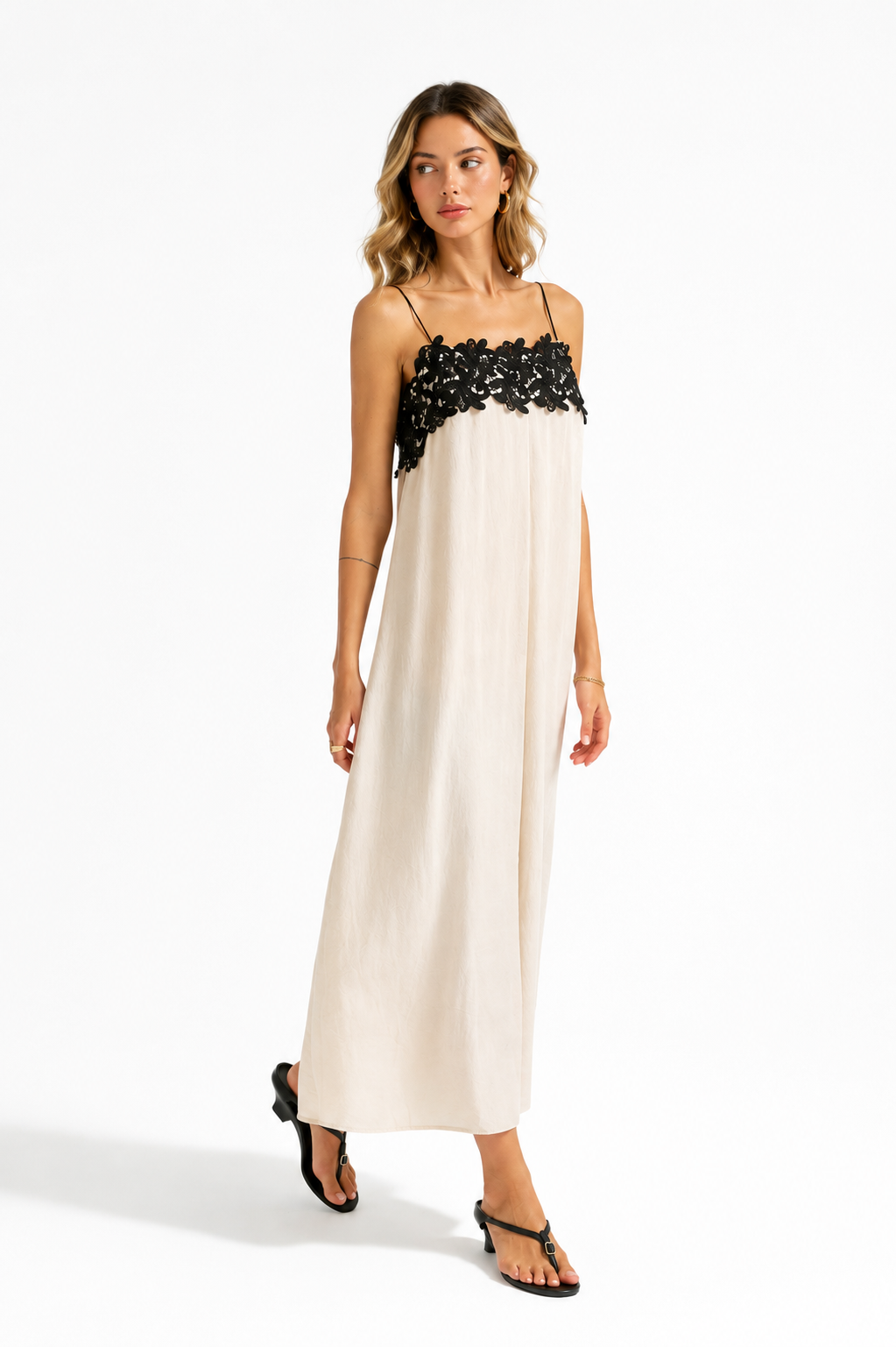ELENA / LACE BLOOM MAXI DRESS