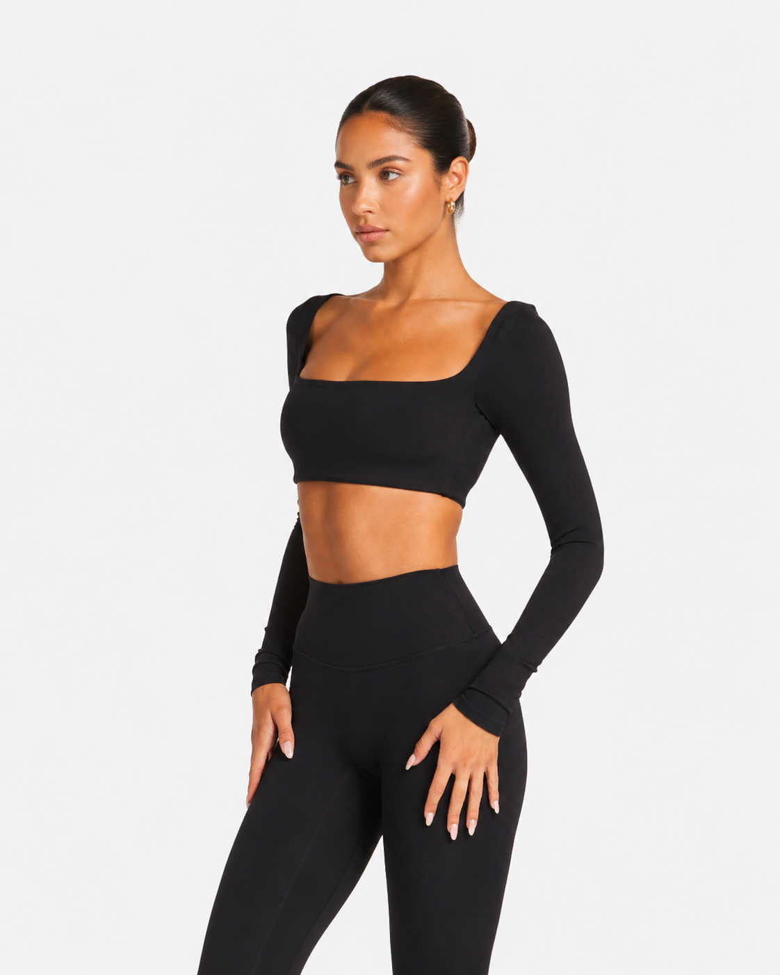 ELENA / FREEDOM  SCOOP LONG SLEEVE CROP | BLACK